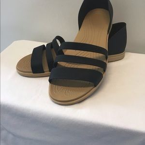 CROCS Black Open Flat Strap Sandal W/Enclosed Heel